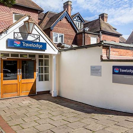Travelodge Walton On Thames Walton-on-Thames Exterior photo