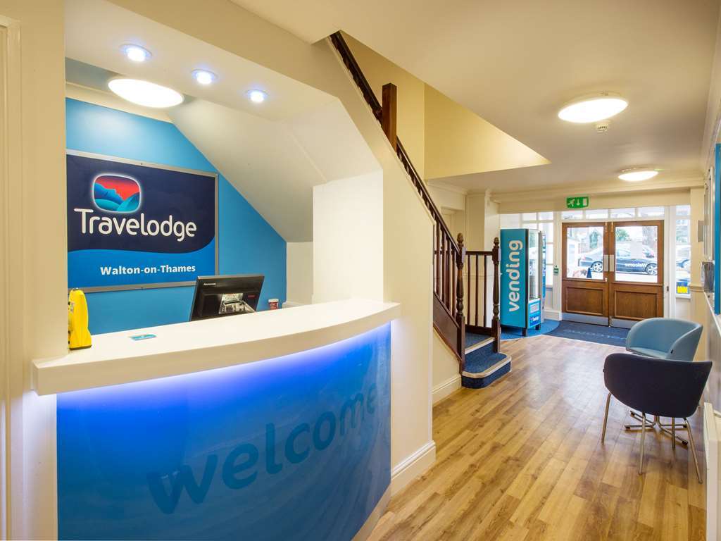 Travelodge Walton On Thames Walton-on-Thames Interior photo