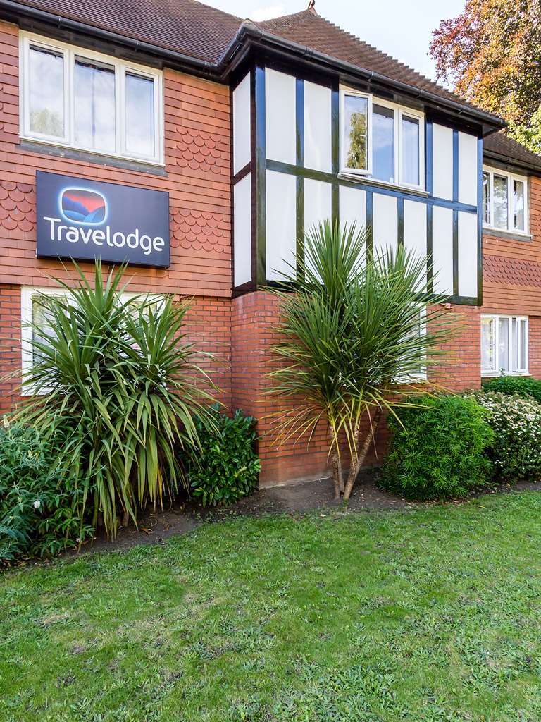 Travelodge Walton On Thames Walton-on-Thames Exterior photo